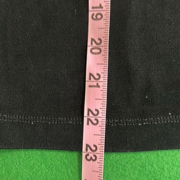 CHICOS TRAVELERS BLACK DOUBLE V-NECK TEA TOP SZ 3 - Picture 10 of 12